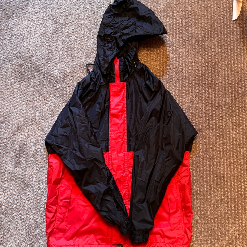 Vintage Red Head and Bass Pro Shop Rain Coat (M)